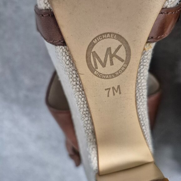7 Michael Kors Brown Leather Platform Sandals - Picture 14 of 14